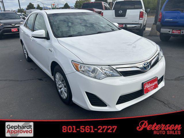 used 2014 Toyota Camry Hybrid car, priced at $14,900