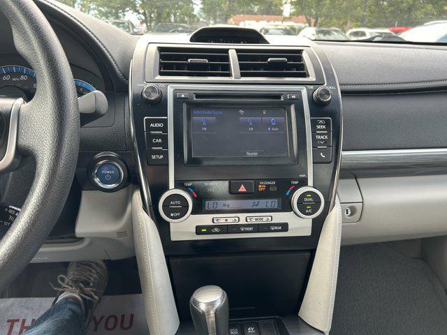 used 2014 Toyota Camry Hybrid car, priced at $14,900