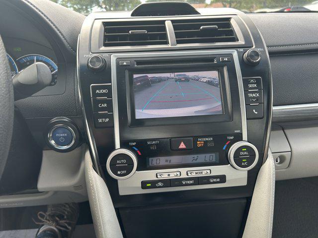 used 2014 Toyota Camry Hybrid car, priced at $14,900