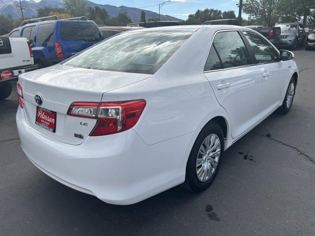 used 2014 Toyota Camry Hybrid car, priced at $14,900