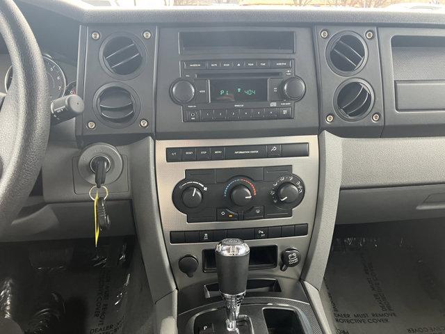 used 2006 Jeep Commander car, priced at $10,900