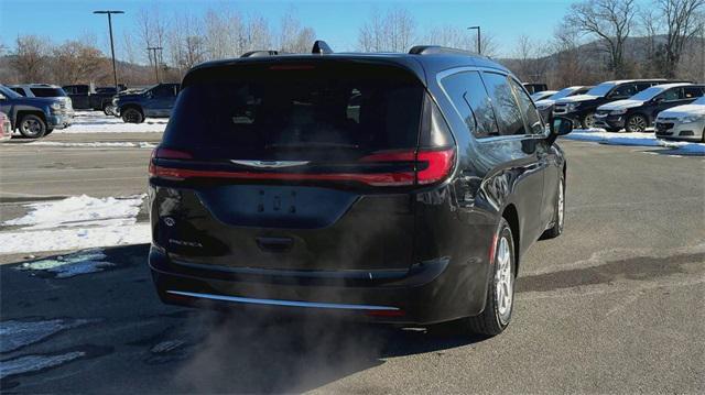 used 2022 Chrysler Pacifica car, priced at $24,999