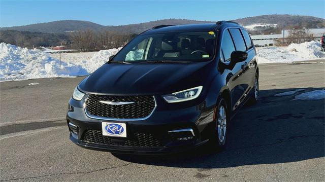 used 2022 Chrysler Pacifica car, priced at $24,999