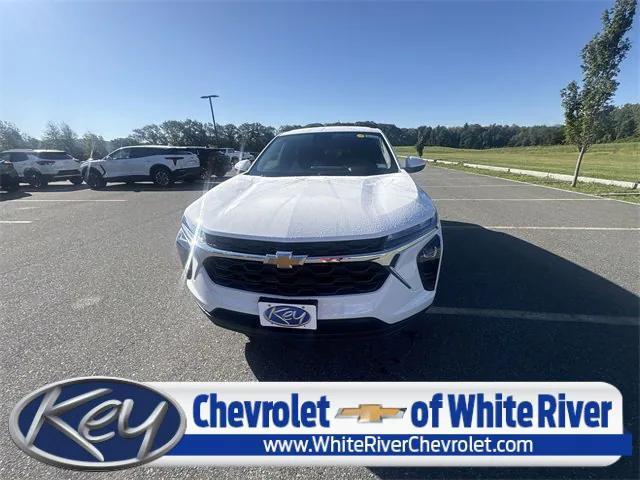 new 2025 Chevrolet Trax car, priced at $21,785