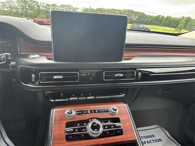 used 2023 Lincoln Aviator car, priced at $45,999