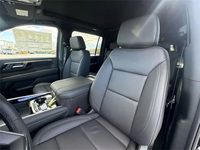 new 2026 Chevrolet Suburban car, priced at $80,220