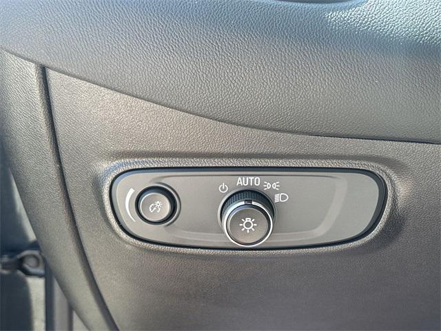 used 2023 Chevrolet Equinox car, priced at $20,999