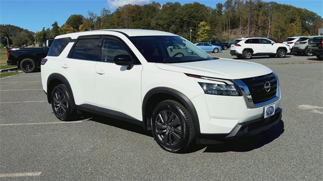 used 2023 Nissan Pathfinder car, priced at $25,999