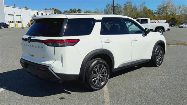 used 2023 Nissan Pathfinder car, priced at $25,999