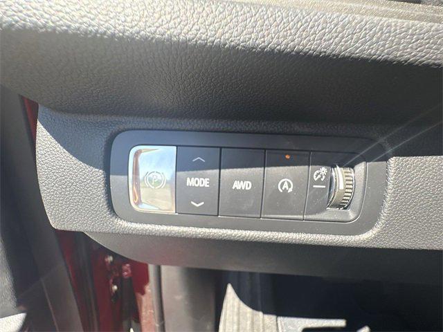 new 2025 Chevrolet Traverse car, priced at $47,824
