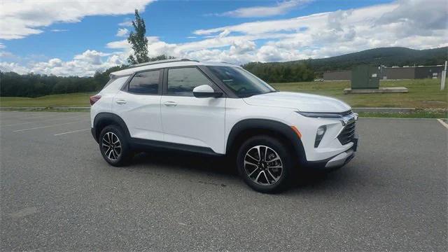 new 2026 Chevrolet TrailBlazer car, priced at $27,155