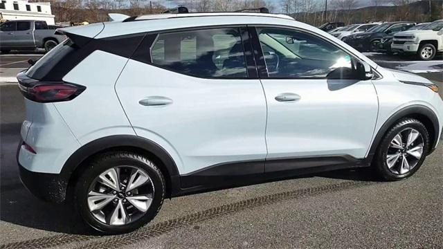 used 2023 Chevrolet Bolt EUV car, priced at $21,999