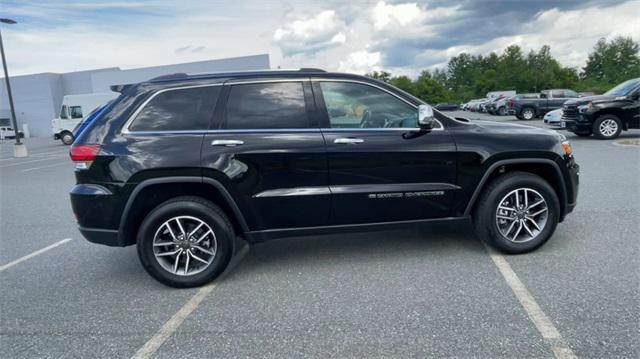 used 2022 Jeep Grand Cherokee car, priced at $28,499