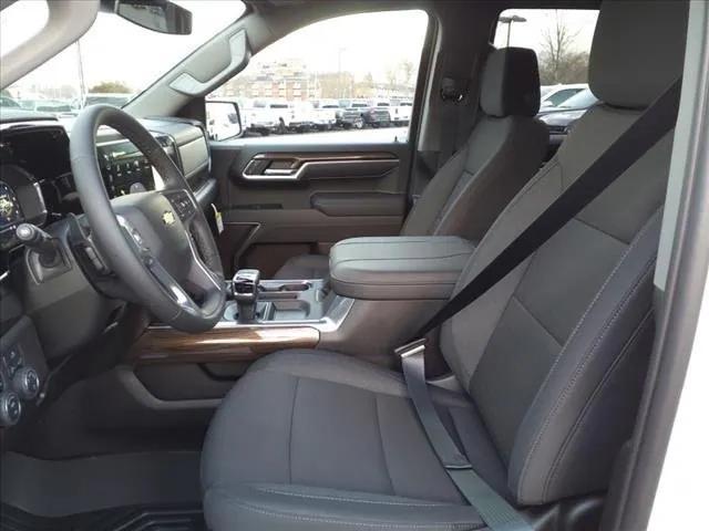 new 2025 Chevrolet Silverado 1500 car, priced at $52,720