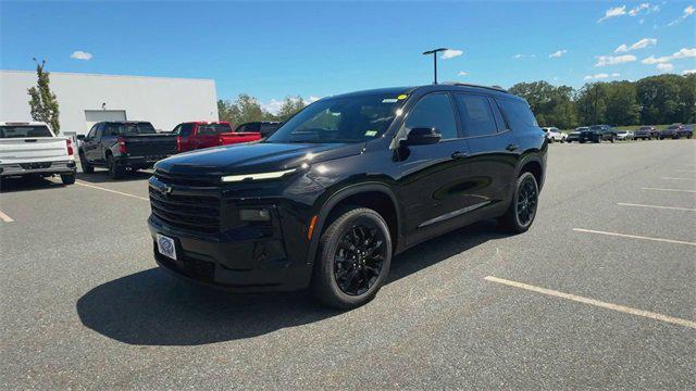new 2026 Chevrolet Traverse car, priced at $45,905