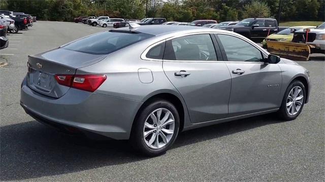 new 2025 Chevrolet Malibu car, priced at $27,570