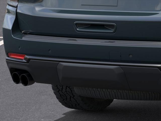 new 2025 Chevrolet Suburban car