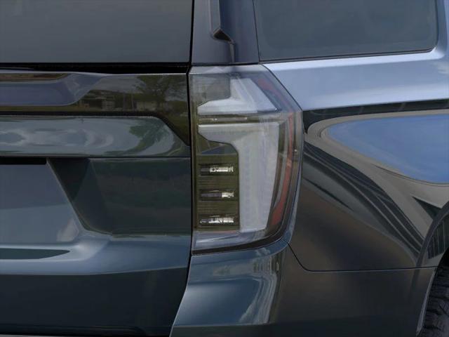 new 2025 Chevrolet Suburban car