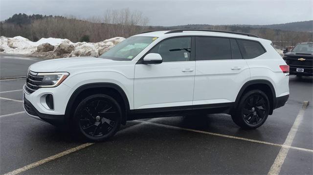 used 2024 Volkswagen Atlas car, priced at $37,999