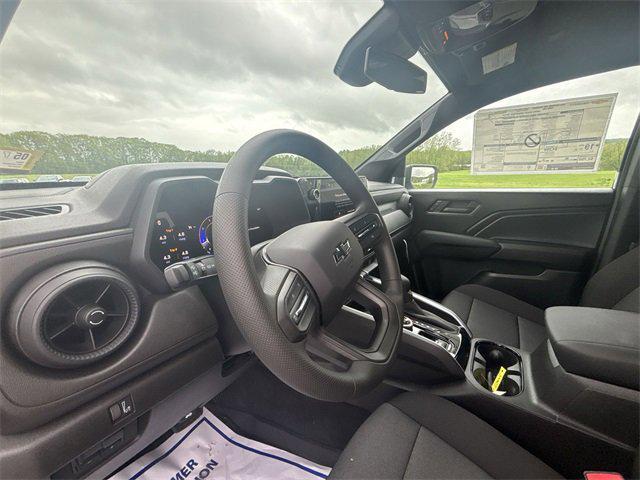 new 2025 Chevrolet Colorado car, priced at $40,845