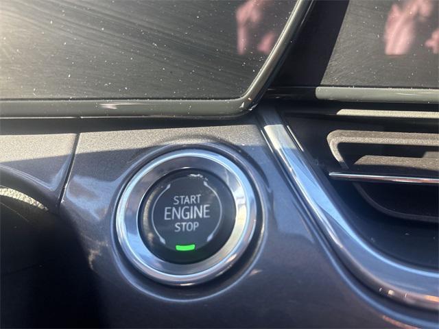 used 2025 Chevrolet Trax car, priced at $23,999