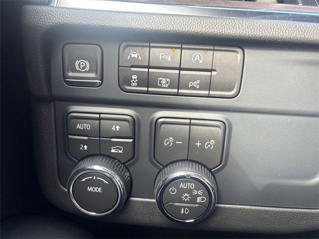 new 2026 Chevrolet Suburban car, priced at $75,775