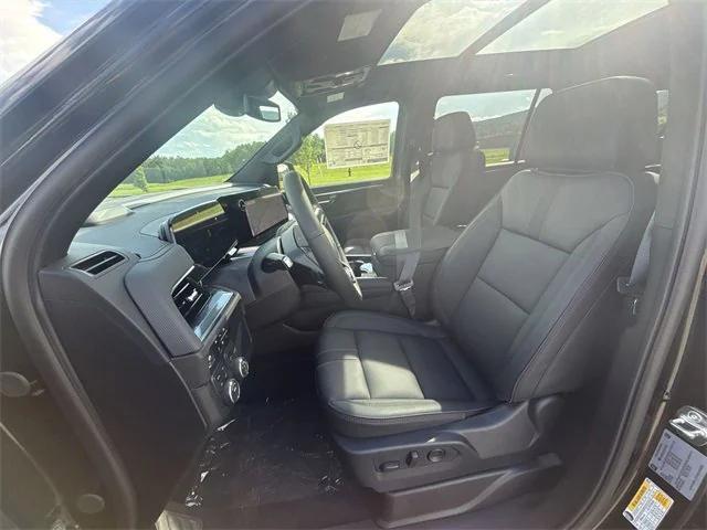 new 2025 Chevrolet Suburban car, priced at $74,850