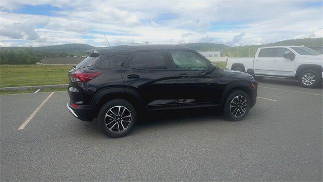 new 2026 Chevrolet TrailBlazer car, priced at $27,565