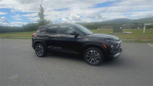 new 2026 Chevrolet TrailBlazer car, priced at $27,565