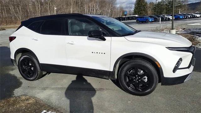 used 2024 Chevrolet Blazer car, priced at $35,025