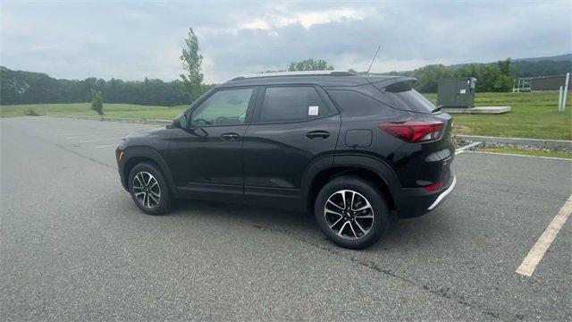 new 2026 Chevrolet TrailBlazer car, priced at $28,055