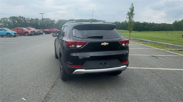 new 2026 Chevrolet TrailBlazer car, priced at $28,055