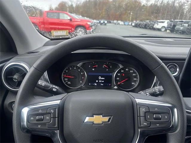 new 2025 Chevrolet Blazer car, priced at $34,190