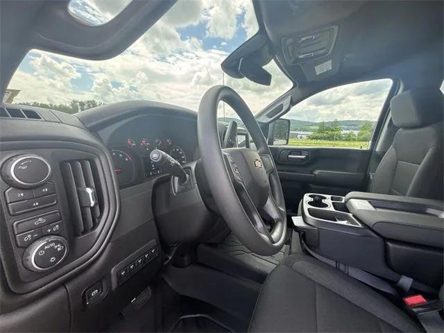 new 2025 Chevrolet Silverado 2500 car, priced at $51,610
