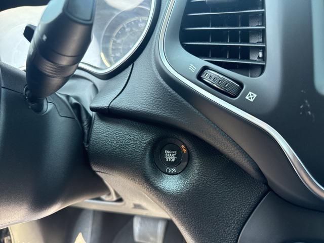 used 2023 Jeep Cherokee car, priced at $21,499