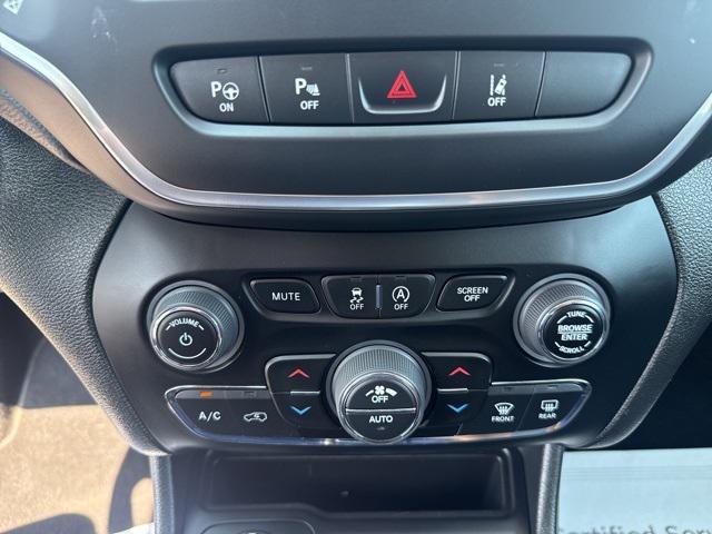 used 2023 Jeep Cherokee car, priced at $21,499