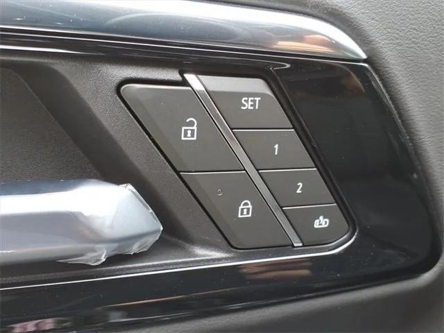 new 2025 Chevrolet Suburban car, priced at $85,005