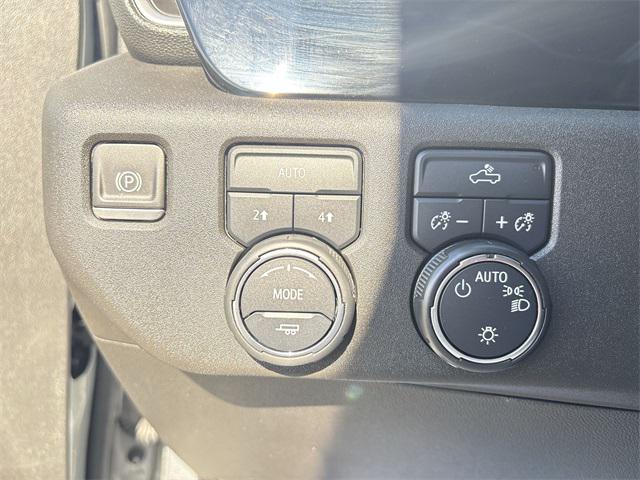 used 2023 Chevrolet Silverado 1500 car, priced at $35,999