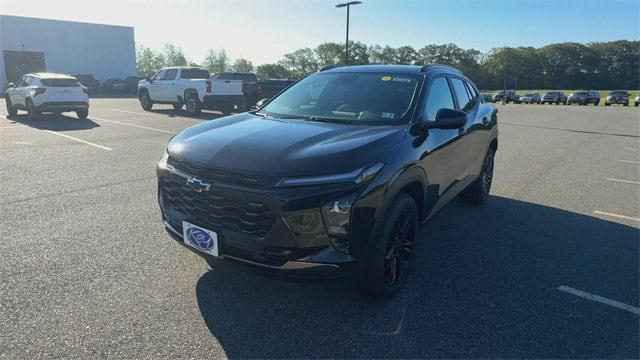 new 2025 Chevrolet Trax car, priced at $25,090
