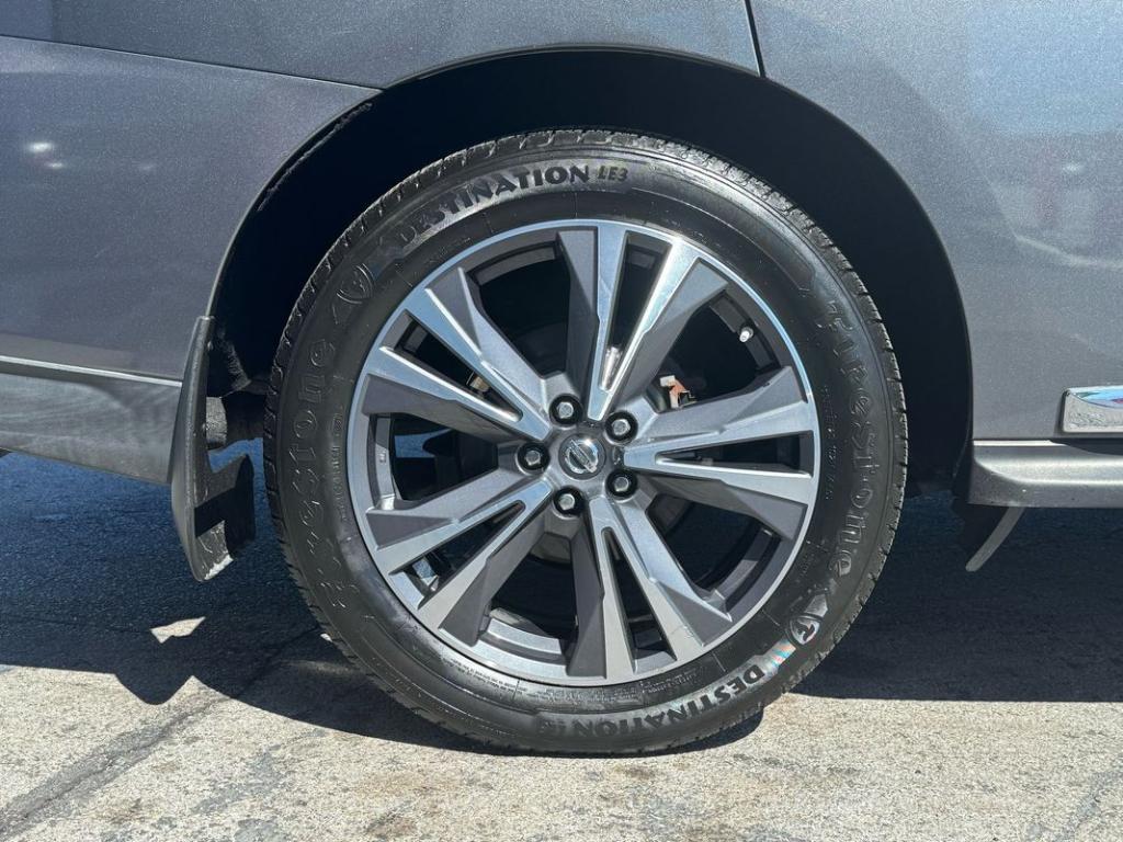 used 2018 Nissan Pathfinder car, priced at $12,999