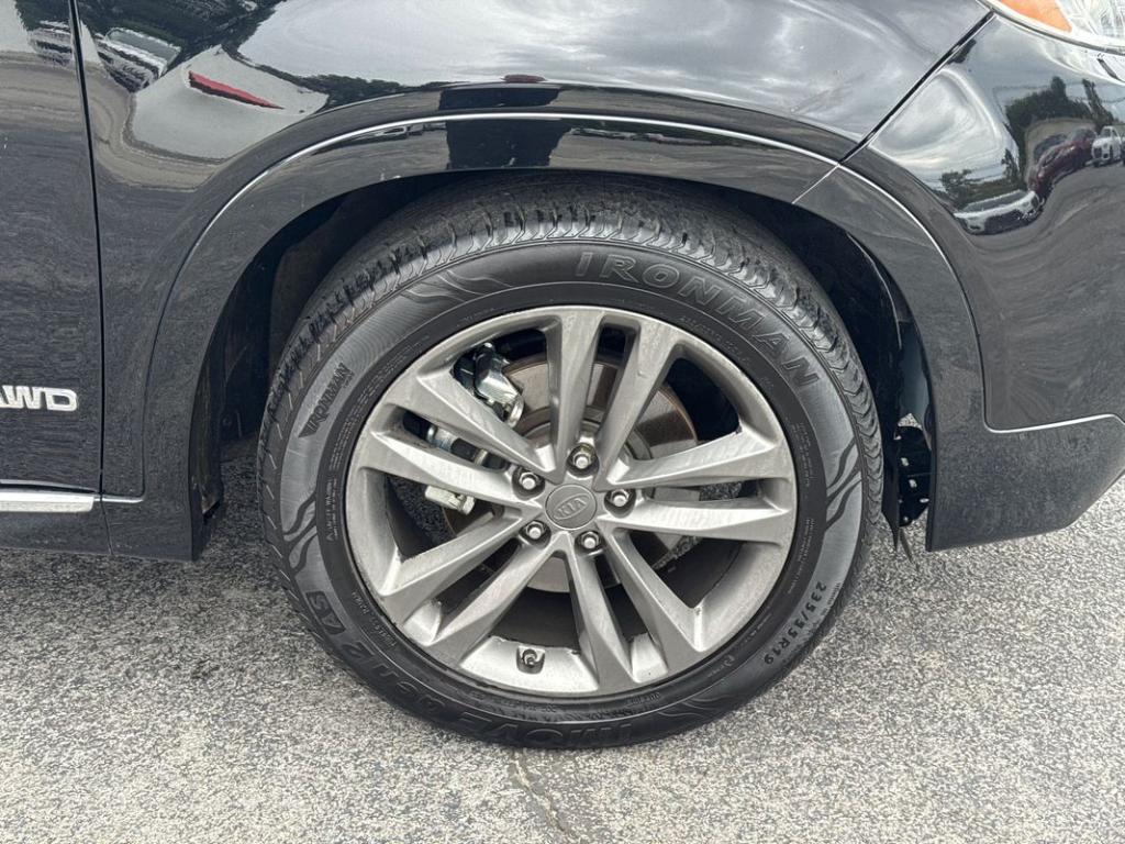 used 2015 Kia Sorento car, priced at $9,999