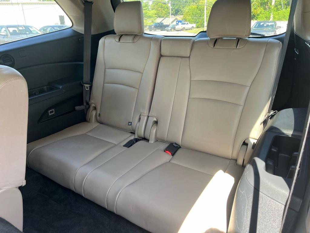 used 2016 Honda Pilot car, priced at $14,499