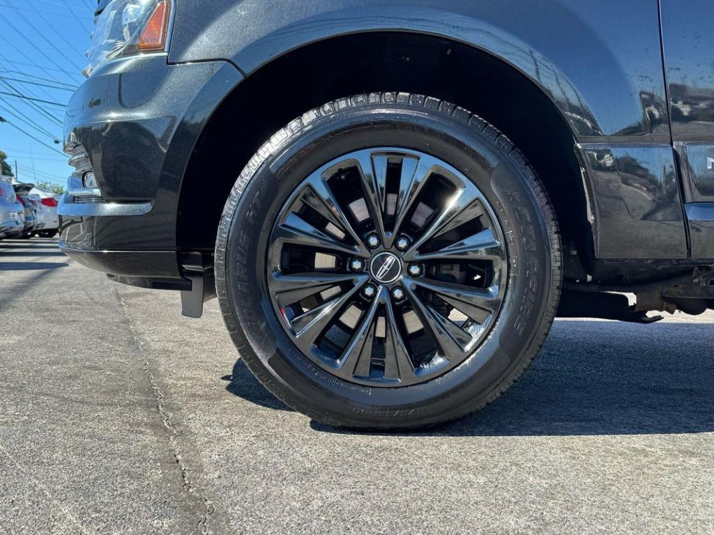 used 2015 Lincoln Navigator car, priced at $13,999