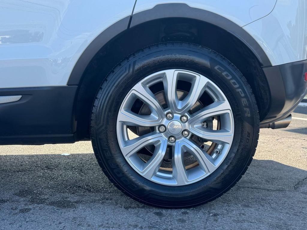 used 2016 Land Rover Range Rover Evoque car, priced at $11,999