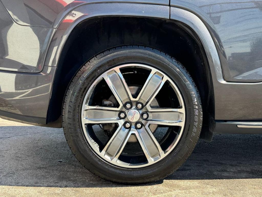 used 2017 GMC Acadia car, priced at $14,999