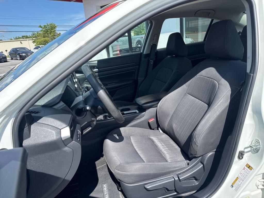 used 2022 Nissan Altima car, priced at $13,999