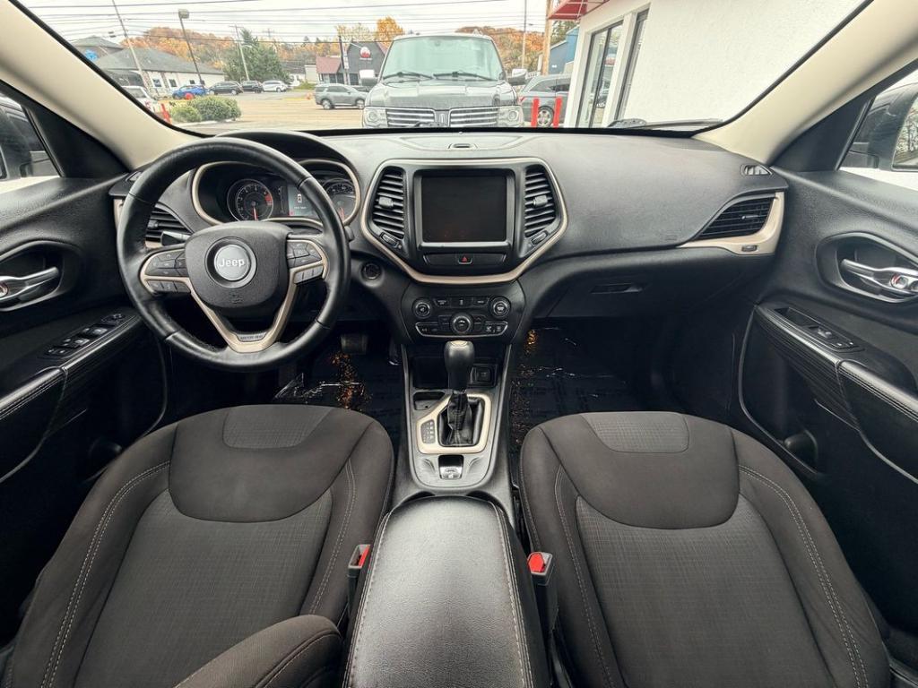 used 2017 Jeep Cherokee car, priced at $10,499