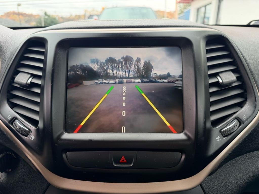 used 2017 Jeep Cherokee car, priced at $10,499