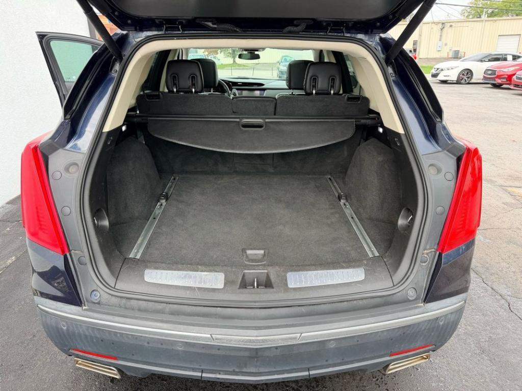 used 2017 Cadillac XT5 car, priced at $15,999