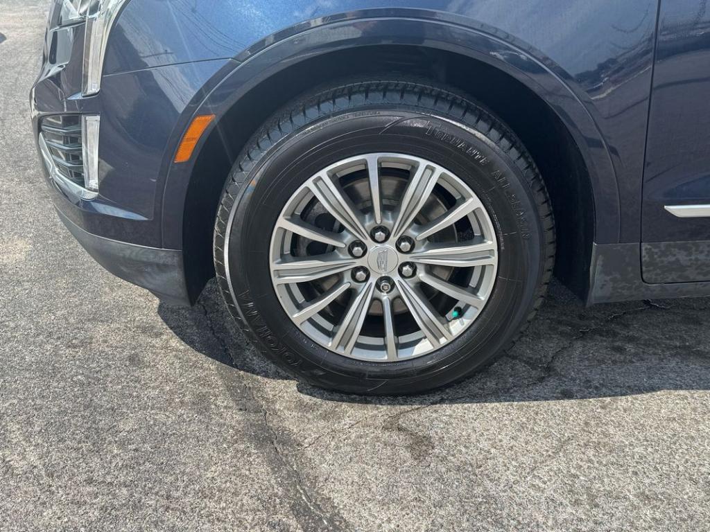 used 2017 Cadillac XT5 car, priced at $15,999